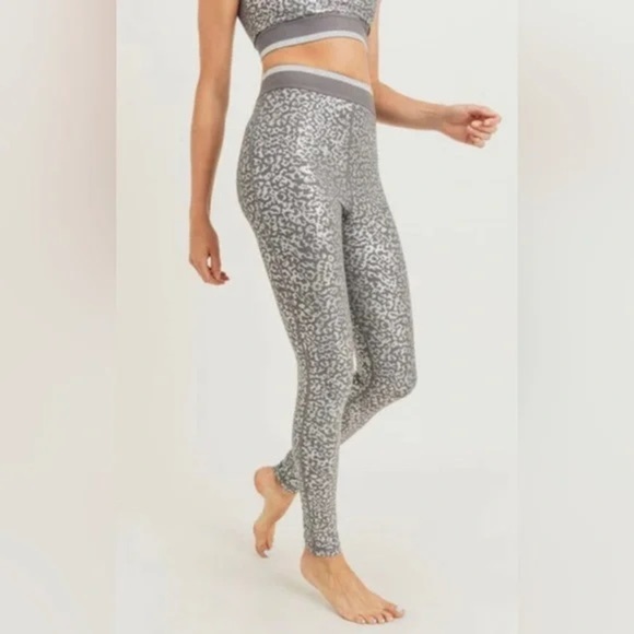 Mono B Silver Foil Leopard Print Leggings with Striped Ban - Picture 1 of 9